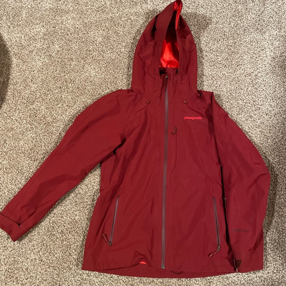 Patagonia. Women's Storm Shift Jacket. XS.